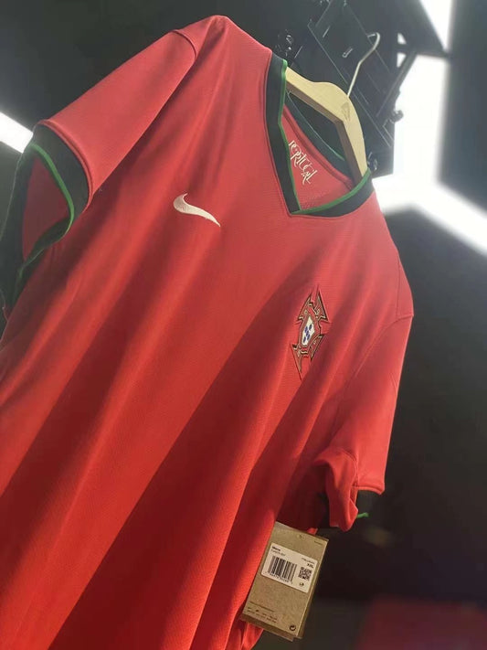 Nike 2024葡萄牙主場球迷版球衣