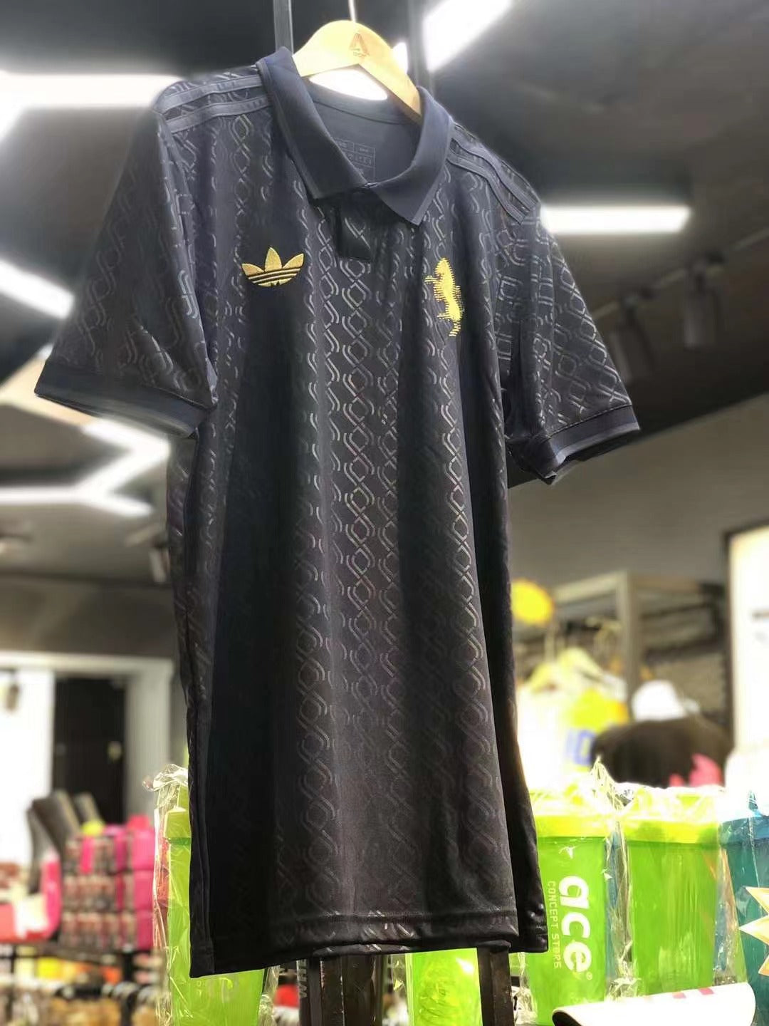 24/25 adidas 祖雲達斯客場球迷版球衣